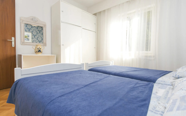 Apartment Paola