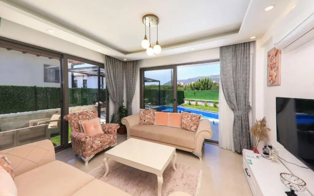 Serene Villa w Private Pool and BBQ in Kas