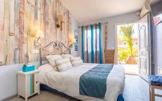 Hotel Les Flots Bleus