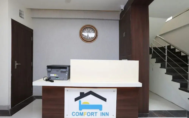 OYO 24707 Comfort Stay