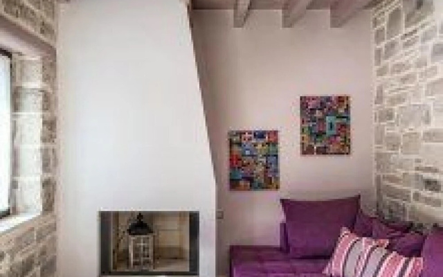 Phaistos Villas - Villa Dafne Poolside Gem