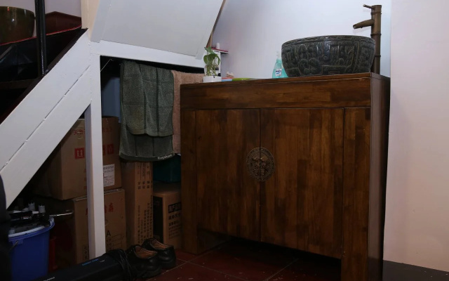 Yuebinge Courtyard Inn
