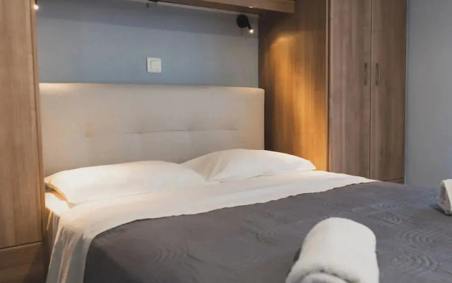 GLIPTIS Apartments
