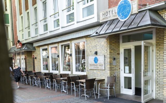Hotel Deutsches Haus In Emden Germany From 113 Photos Reviews