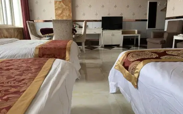 Jia County Jinhong Zhixing Hotel