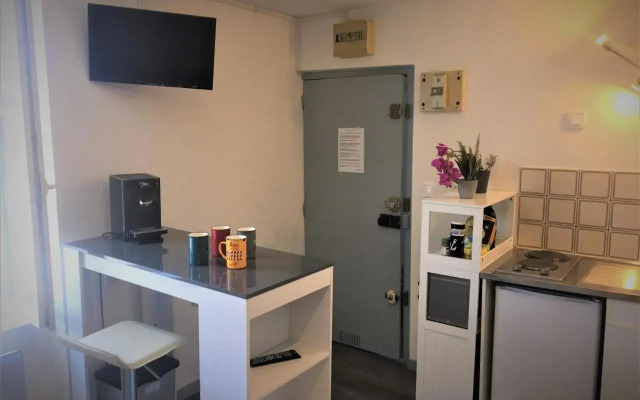 STUDIO 11 calme à VALADON WIFI