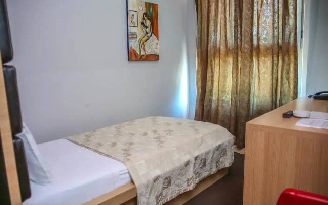 Hotel Vila Aeroport