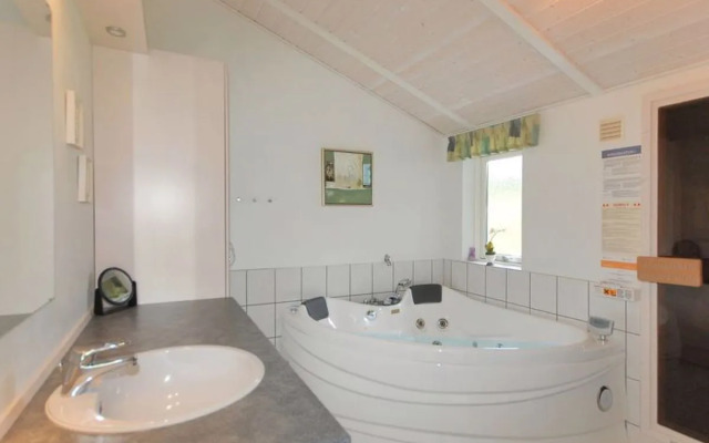 "Vivina" - 700m from the sea in NW Jutland