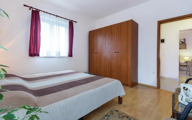 Amazing Home in Pula With Wifi and 2 Bedrooms