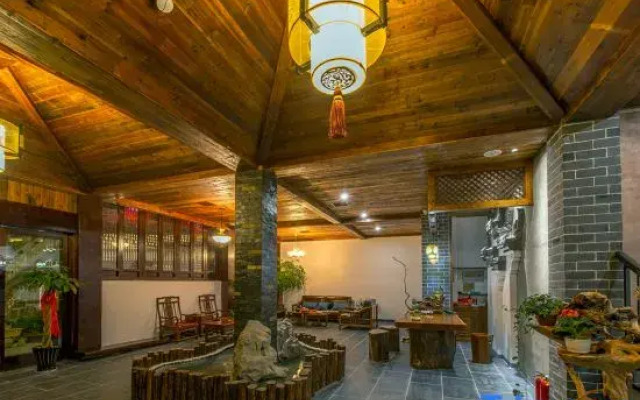 Jiangnan Deyuelou Hotel