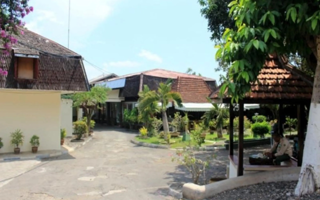 Hotel Ikhtiar Surya