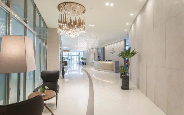 Centum Primus Hotel