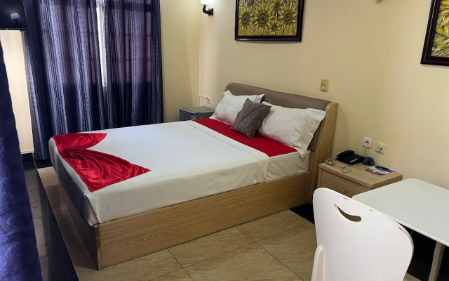 Hotel Llaell