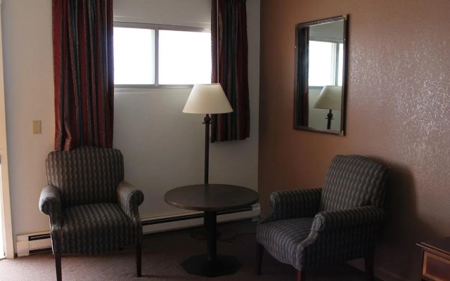 First Interstate Inn