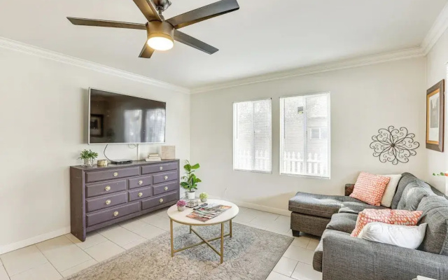 5 Mi to Dtwn: Pet-friendly Phoenix Gem w/ Patio