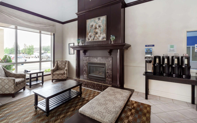Best Western High Road Inn