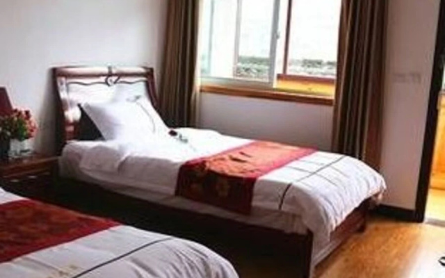 Miaozhai Renjia Inn