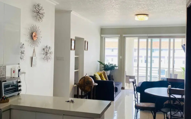 1 Bedroom Mountain Retreat New Kingston