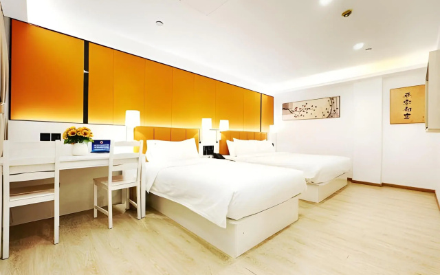 Days Inn Forbidden City Beijing