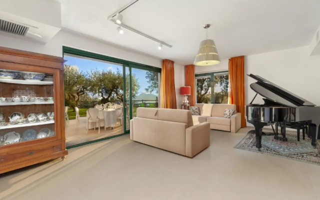 AMORE RENTALS - Villa Elia