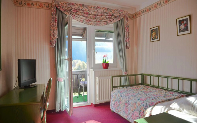 Boutique Hotel and Restaurant Milka