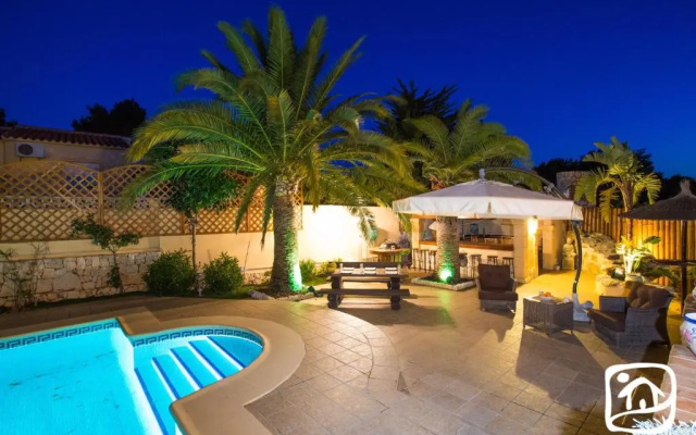 Abahana Villas Bella