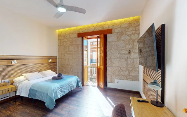 Triana Rooms EH