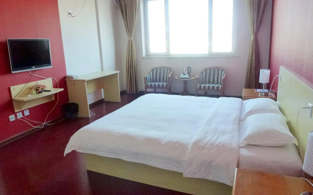 Lvshun Hot Spring Holiday Hotel