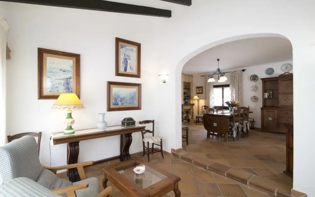 Villa Amoros