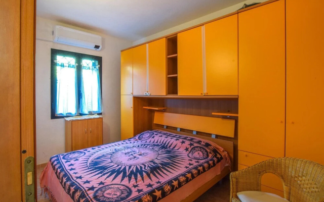 Awesome Apartment in Limpiddu Budoni With 2 Bedrooms