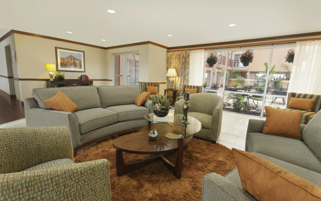 Best Western Plus Atrium Inn