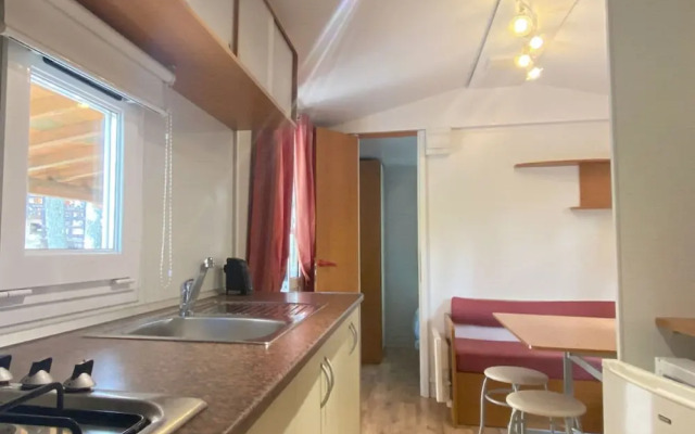 Snug Mobile Home in Toscana With Garden