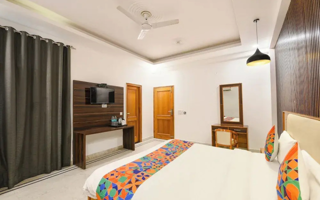 FabHotel Ganeshwaram 45