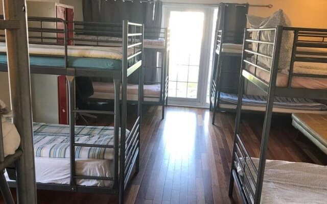 O Hostel