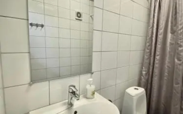 Hole Hytter