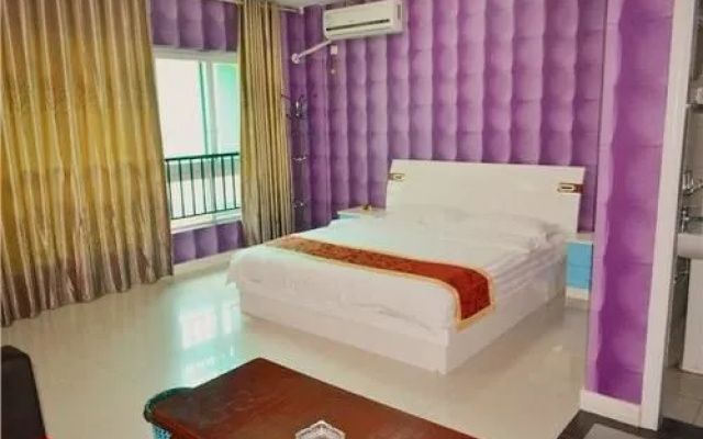 Chongqing Yelaixiang Hotel