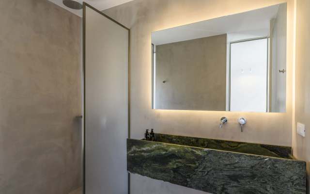 Muro Suites