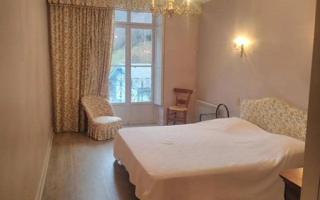 Appartement Cauterets, 2 pièces, 4 personnes - FR-1-234-257
