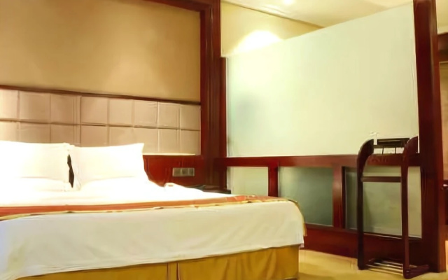 Xintianjiao Commercial Hotel