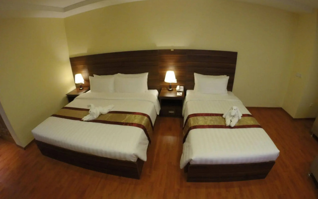 Silver Green Hotel Yangon