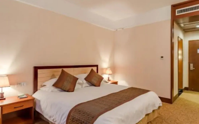 Huangshan Jinpu Dongyi Hotel