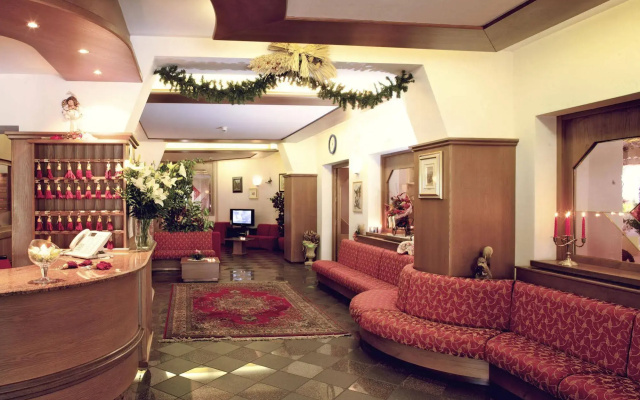 Hotel Almazzago