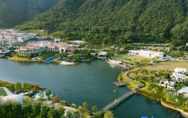 Chunmu Heyuezhuang Hot Spring Hotel