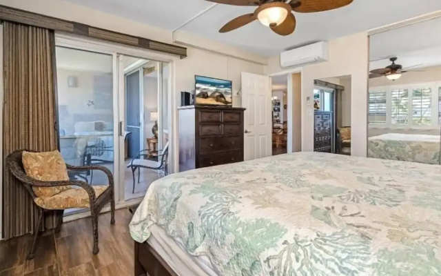 Menehune Shores, #308 2 Bedroom Condo