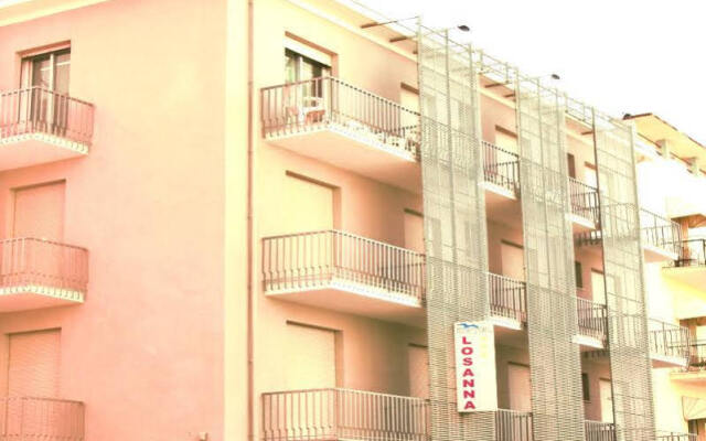 Hotel Losanna вид на фасад