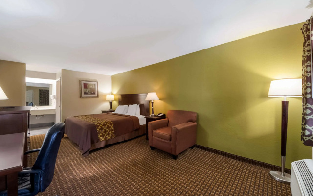 Rodeway Inn & Suites Corpus Christi Northwest