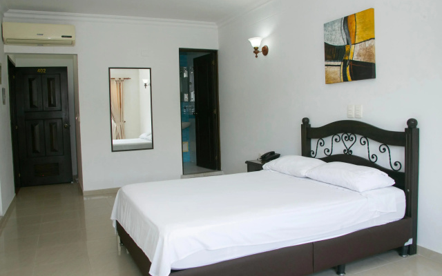 Hotel Palmera Real
