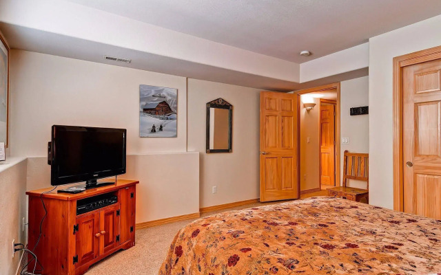 Cascades Townhomes by Steamboat Resorts