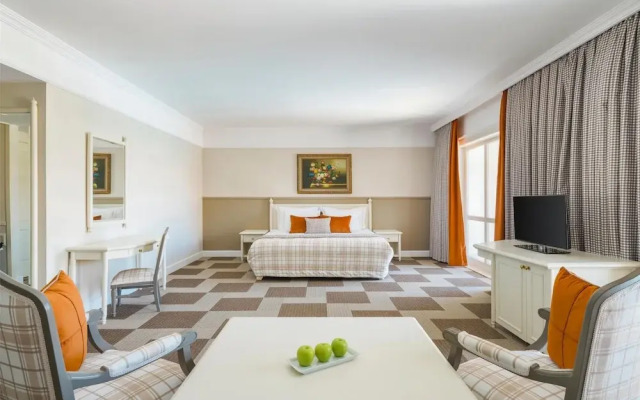 WOW Hotels