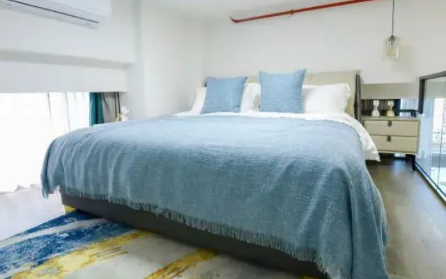 Zhuhai Yuli Serviced Apartment (Huafa Shangdu Regenerated Times Store)